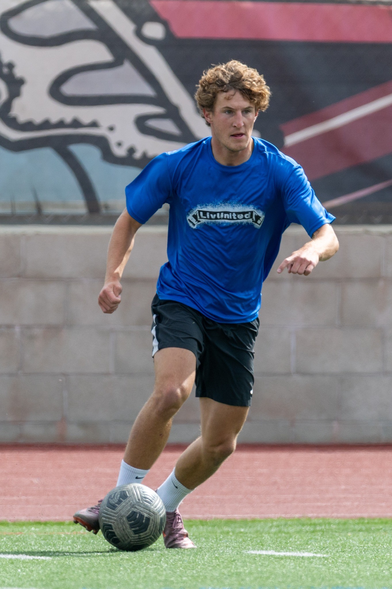 SoCal Soccer 360 Academy athlete in match action